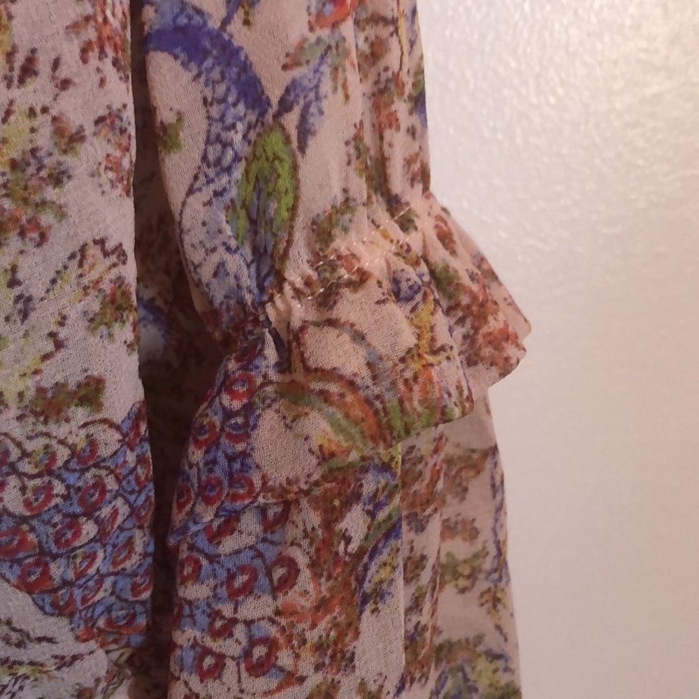 Buckle Blouse - Picture 5 of 9